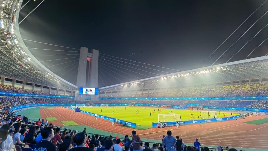 国足亚运队vs卡塔尔球场的相关图片